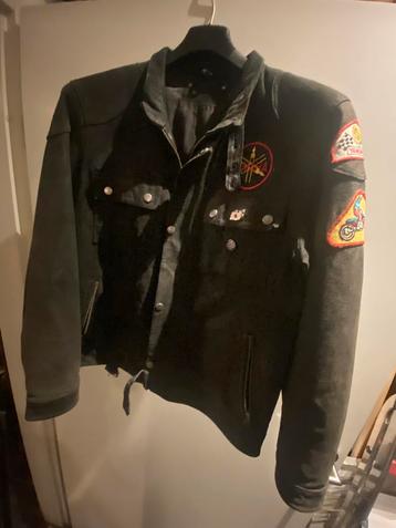 Zwarte vintage 80er jaren lederen yamaha jas maat m - badge beschikbaar voor biedingen