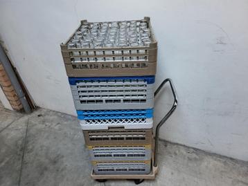 Vaatwaskorf 500x500x170 mm 49 vakken+Trolley+Longdrinkglazen beschikbaar voor biedingen