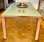 Beuken fineer tafel met groen mat glas, Huis en Inrichting, Tafels | Eettafels, Ophalen, 50 tot 100 cm, Zo goed als nieuw, Vijf personen of meer