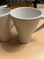 4 koffie of thee tassen wit, Huis en Inrichting, Ophalen, Zo goed als nieuw, Keramiek, Kop(pen) en/of Schotel(s)