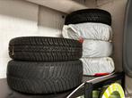 Set winterbanden met velgen 175/65 R14, Ophalen, Zo goed als nieuw