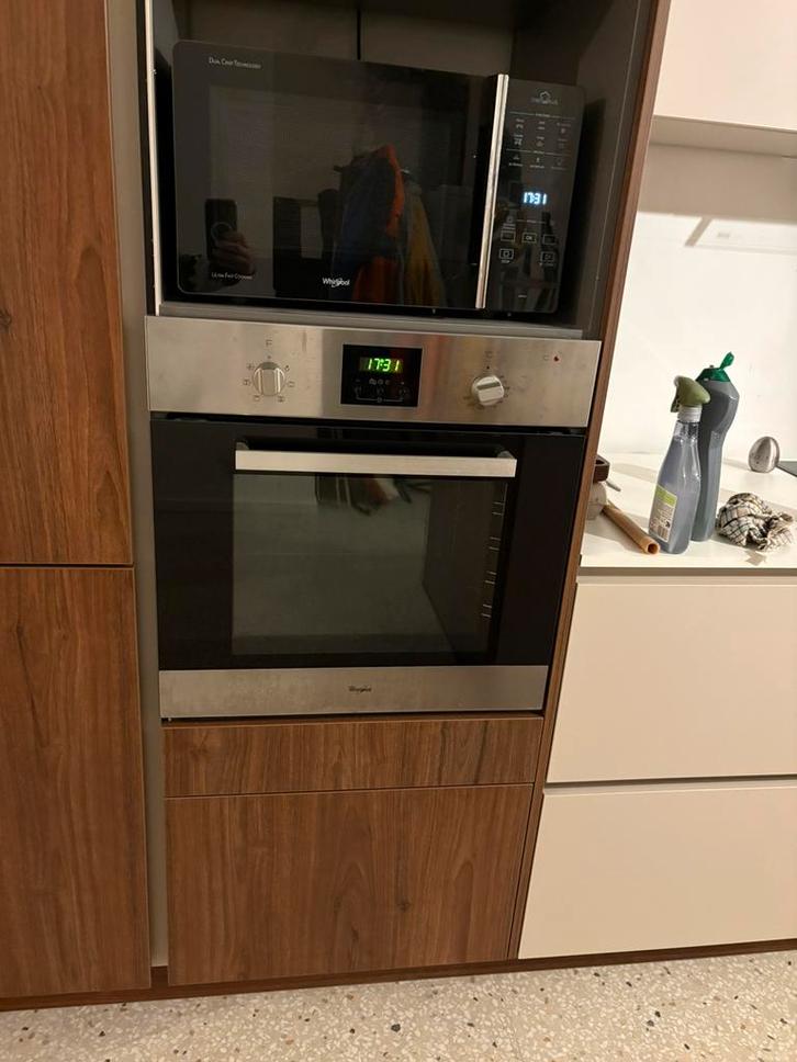 Whirlpool inbouw oven FXZM6, Elektronische apparatuur, Ovens, Zo goed als nieuw, Inbouw, Oven met grill, 60 cm of meer, 60 cm of meer