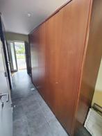 Hoge donkeren houten vestiaire/opbergkast, Ophalen, Gebruikt