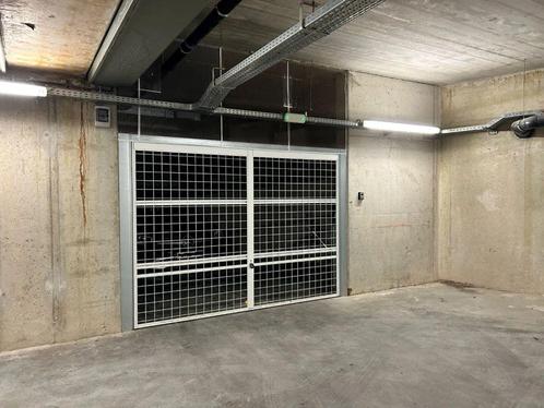 Garage te koop in Oostende, Immo, Garages & Places de parking