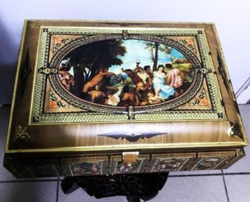 Doos Blik koekjes Groot GBC met slot & sleutel beschikbaar voor biedingen