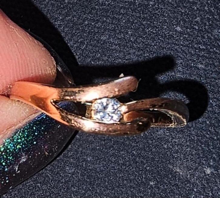 ROSÉGOUD + SCHITTERENDE RING, Handtassen en Accessoires, Ringen, Nieuw, Goud, Goud, Met edelsteen, Ophalen of Verzenden