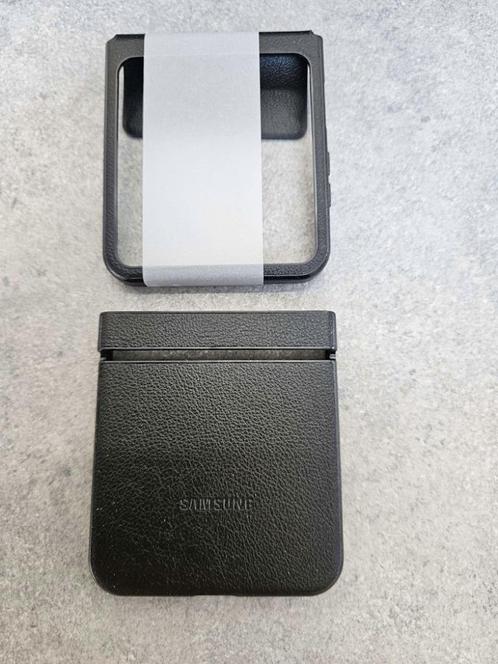 Samsung Originele KindSuit Case voor Galaxy Z Flip 6 - Zwart, Telecommunicatie, Mobiele telefoons | Hoesjes en Screenprotectors | Samsung