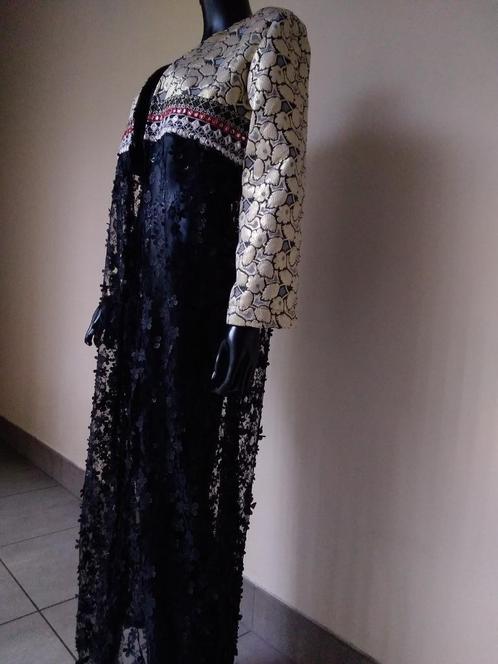 Prachtige unieke lange jurk/vest.Made in Italy!, Kleding | Dames, Jurken, Zo goed als nieuw, Zwart, Onder de knie, Verzenden