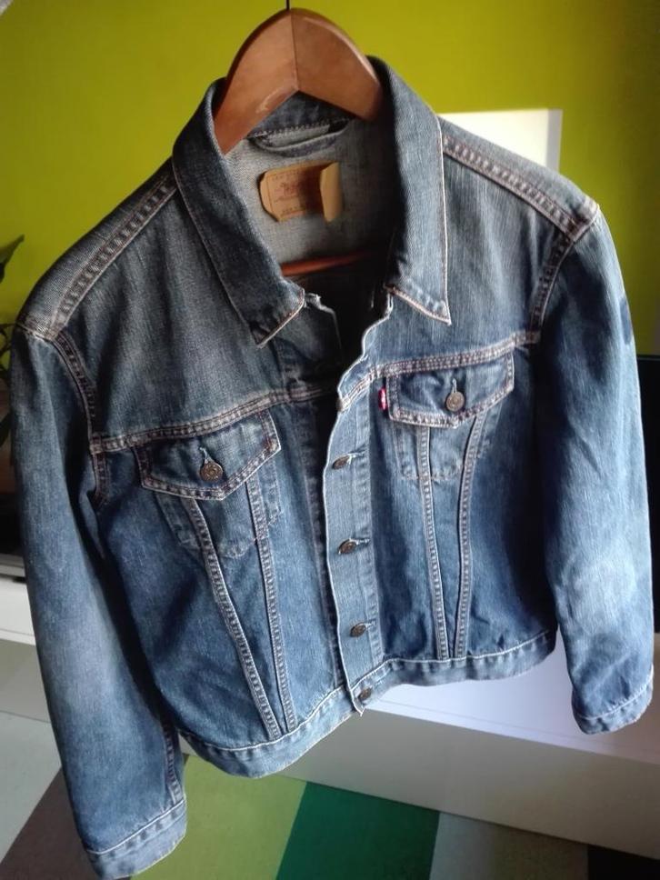 Veste jeans Levi's femme, Kleding | Dames, Spijkerbroeken en Jeans, Zo goed als nieuw, W33 - W36 (confectie 42/44), Blauw, Ophalen of Verzenden