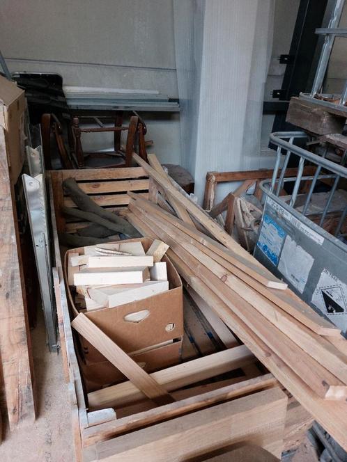 Zuiver afvalhout uit schijnwerkerij, Tuin en Terras, Brandhout, Ophalen