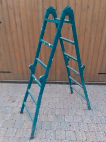 vouwladder beschikbaar voor biedingen