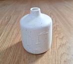 Vaasje Maison du Monde, Huis en Inrichting, Ophalen, Steen, Wit, Zo goed als nieuw