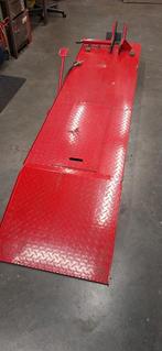 Motor hef tafel met wielklem, Ophalen