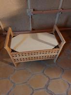 Petit banc à chaussures ou autre,  lit de poupée ?, Enlèvement