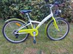 beau vélo pour filles B-Twin jantes 24" a vendre, Vélos & Vélomoteurs, Enlèvement, Comme neuf, Vitesses