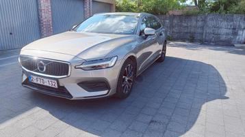 Volvo V60 met carrosserieschade beschikbaar voor biedingen