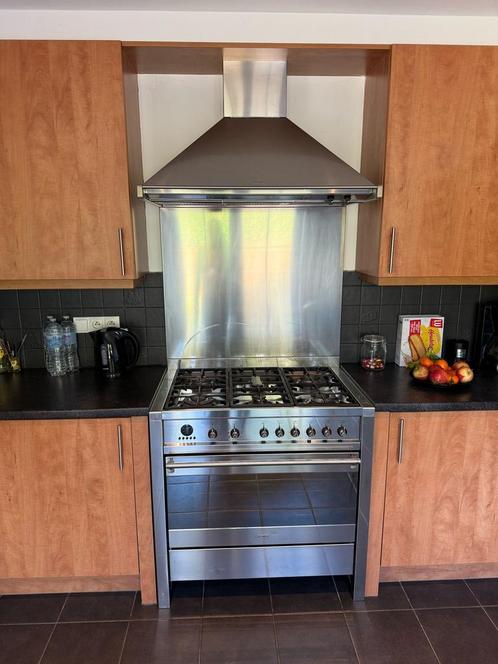 Cuisiniere au gaz 90cm SMEG + Hotte SMEG, Elektronische apparatuur, Fornuizen, Zo goed als nieuw, Gas, Ophalen