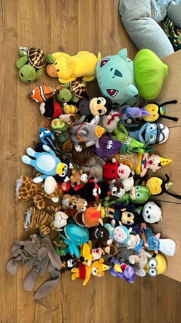 Knuffels 56 stuks  beschikbaar voor biedingen