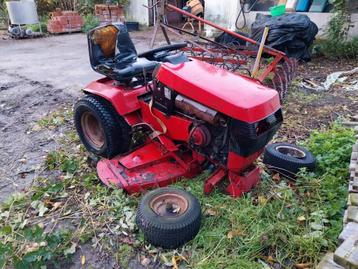 Zitmaaier  beschikbaar voor biedingen