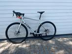 Cube Attain Pro - maat 56, Fietsen en Brommers, Fietsen | Racefietsen, 28 inch, Heren, Aluminium, Zo goed als nieuw