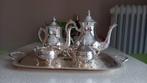 Charelle verzilverde koffie en thee pot op dienblad, Ophalen of Verzenden, Zilver