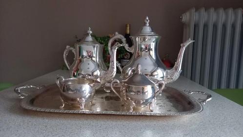 Charelle verzilverde koffie en thee pot op dienblad, Antiek en Kunst, Antiek | Zilver en Goud, Zilver, Ophalen of Verzenden