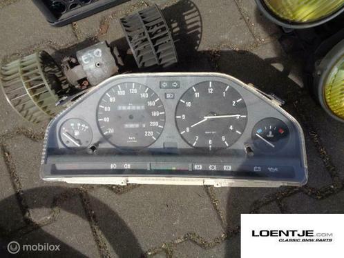 Tellerbak BMW e30 316 318 320 etc, Auto-onderdelen, Dashboard en Schakelaars, Gebruikt, Ophalen of Verzenden