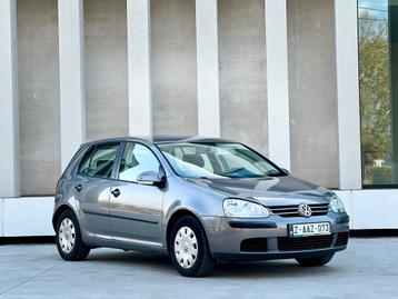 Volkswagen golf 5 Benzine / 133000km 2005 beschikbaar voor biedingen