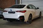 BMW i4 M50 544PK Gran Coupe Navi Camera Garantie, Auto's, BMW, Gebruikt, Zwart, Alcantara, Wit