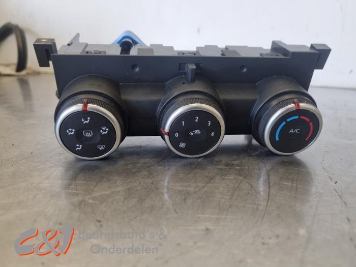 Panneau de commande clim d'un Renault Trafic, Autos : Pièces & Accessoires, Climatisation & Chauffage, Renault, Utilisé, 3 mois de garantie