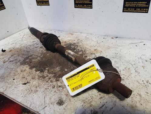 Aandrijfas rechts-voor van een Ford Focus, Auto-onderdelen, Remmen en Aandrijving, Ford, Gebruikt, 3 maanden garantie, Ophalen of Verzenden
