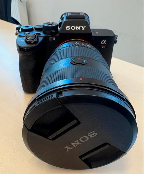 Sony A7RV + 24-70mm 2.8 GMII, Audio, Tv en Foto, Fotocamera's Digitaal, Zo goed als nieuw, Sony, Ophalen of Verzenden