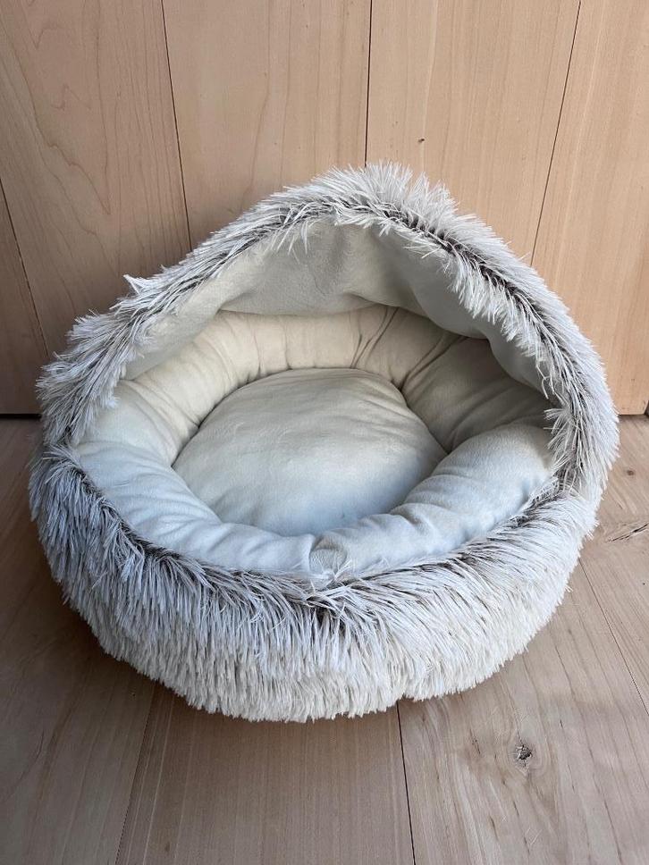 Knusse kattenmand, Dieren en Toebehoren, Kattenmanden, Zo goed als nieuw, Ophalen of Verzenden