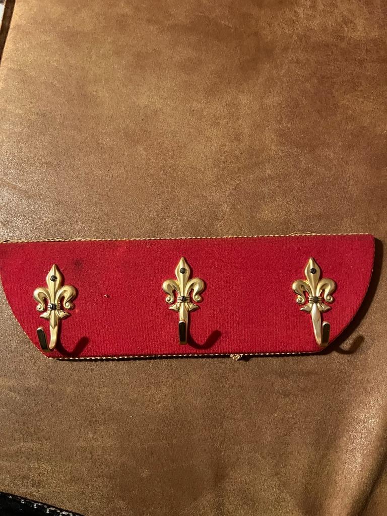 Vintage rode kapstok, Huis en Inrichting, Woonaccessoires | Kapstokken, Gebruikt, Wandkapstok, Minder dan 100 cm, Hout, Ophalen of Verzenden