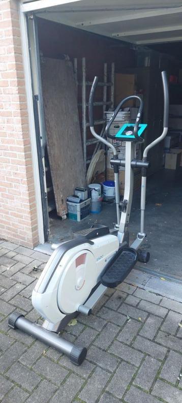 Cardiostrong Crosstrainer beschikbaar voor biedingen