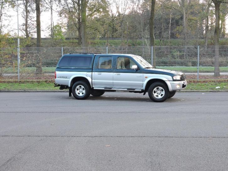 ***Mazda B2500- Td-Savannah Edition***Ranger/Hilux/L200, Auto's, Ford, Particulier, Ranger, 4x4, ABS, Airbags, Airconditioning