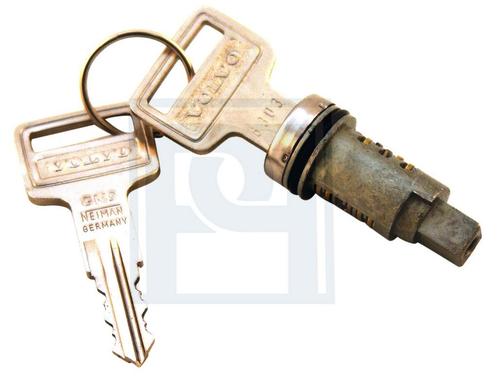 Volvo Slot koffer+achterklep 140+ 145+245 1973-1979 +2 sleut, Auto-onderdelen, Overige Auto-onderdelen, Volvo, Nieuw, Ophalen of Verzenden