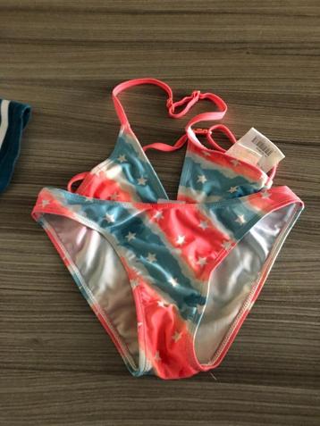 Mooie bikini met sterren, maat 134/140