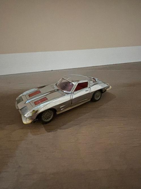 No corgi no dinky chevrolet corvette 1/43 peu courante, Hobby en Vrije tijd, Modelauto's | 1:43, Corgi, Ophalen of Verzenden