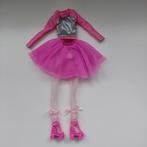Barbie rollerskate kledij set, Kinderen en Baby's, Speelgoed | Poppen, Ophalen of Verzenden, Gebruikt, Barbie