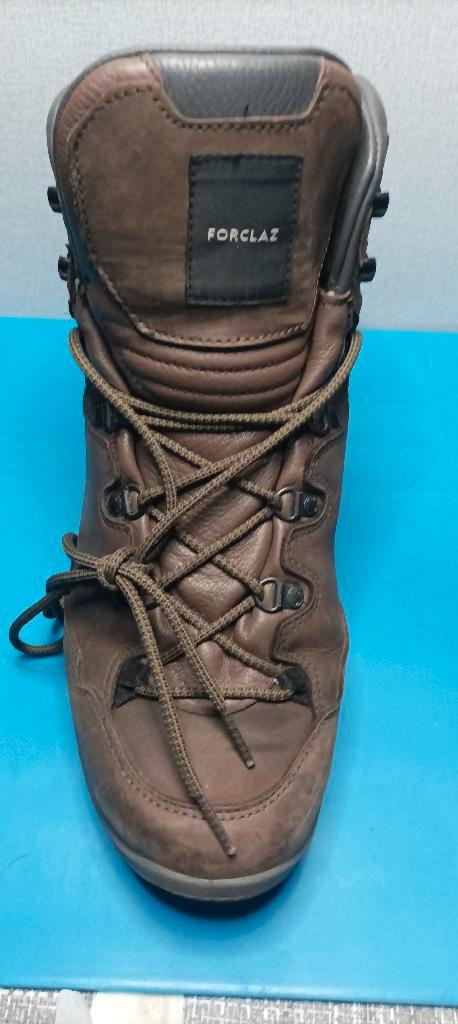 Bottine - TREKKING CUIR IMPERMÉABLES - MT500 - HOMME HAUTE, Kleding | Heren, Schoenen, Zo goed als nieuw, Wandelschoenen, Bruin