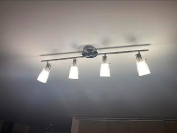 Lustre 20€ beschikbaar voor biedingen