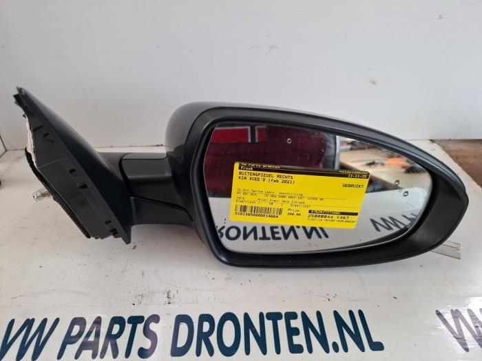 Buitenspiegel rechts van een Kia XCee'd, Auto-onderdelen, Spiegels, Kia, Gebruikt, 3 maanden garantie, Ophalen of Verzenden