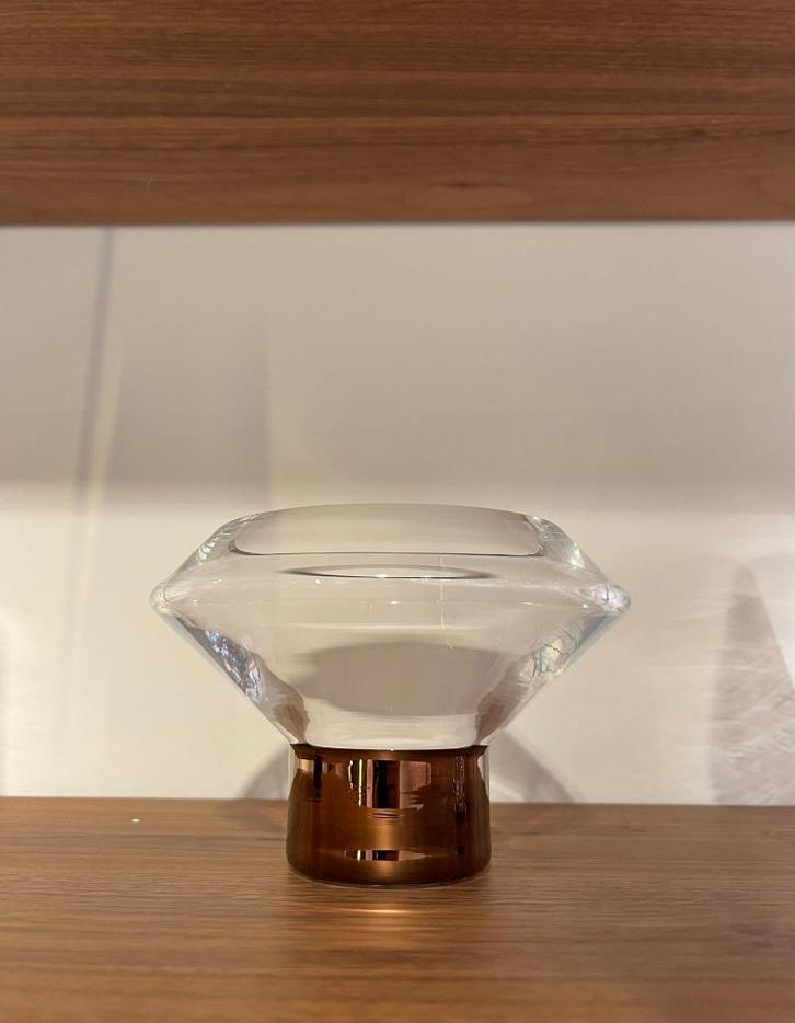 TOM DIXON glazen kaarshouder „Tank”, Huis en Inrichting, Woonaccessoires | Kandelaars en Kaarsen, Zo goed als nieuw, Kandelaar