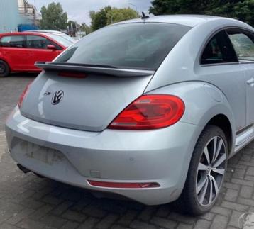 Hayon avec aileron, modèle R-Line, Enlèvement, Arrière, Volkswagen, Haillon arrière