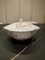 Porcelein B&C limoges France BERNARDAUD LIMOGES Amandine, Antiek en Kunst, Ophalen