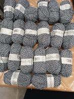 10 ballen wit paard, sportief, 25% wol, Ophalen, Nieuw