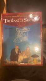 Le triangle secret T5, Comme neuf