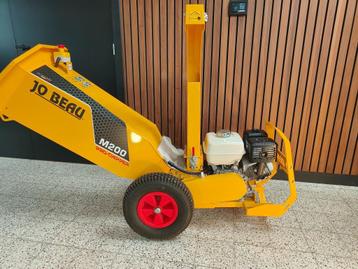 JO Beau: HAKSELAAR M200H GX270 HONDA beschikbaar voor biedingen