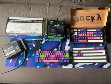 60% Keyboard + coiled cable + 3 keycap sets + 3 mousepads 